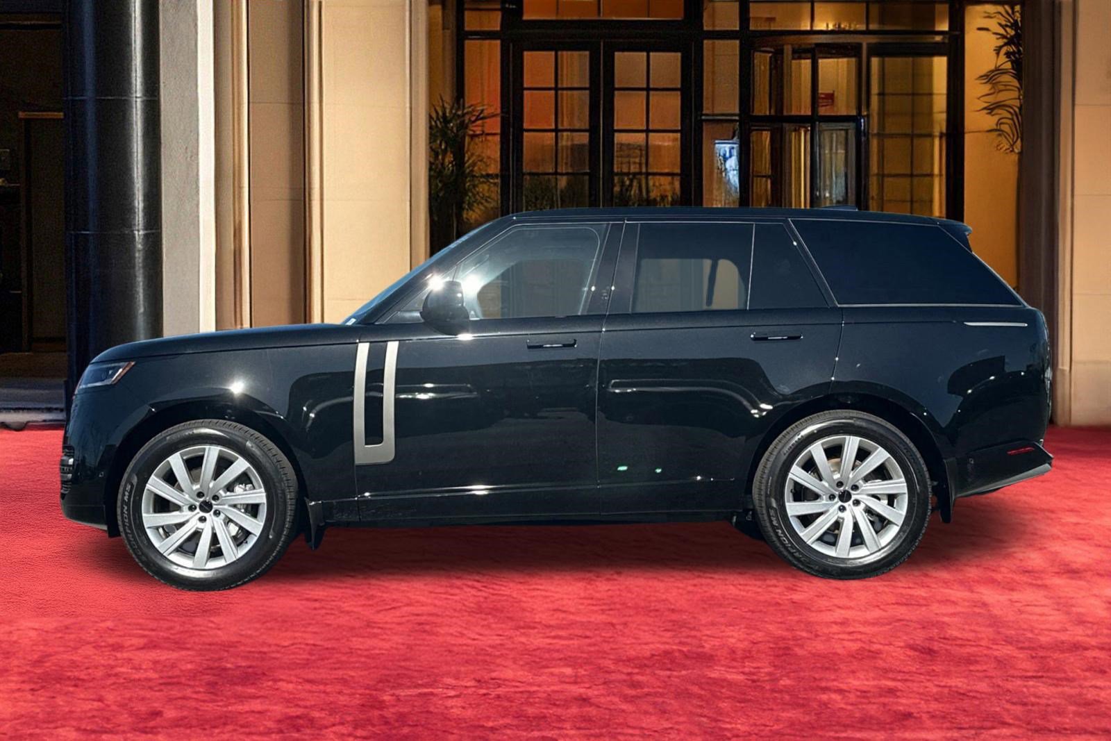 New 2026 Land Rover Range Rover SE AWD/4WD image 2