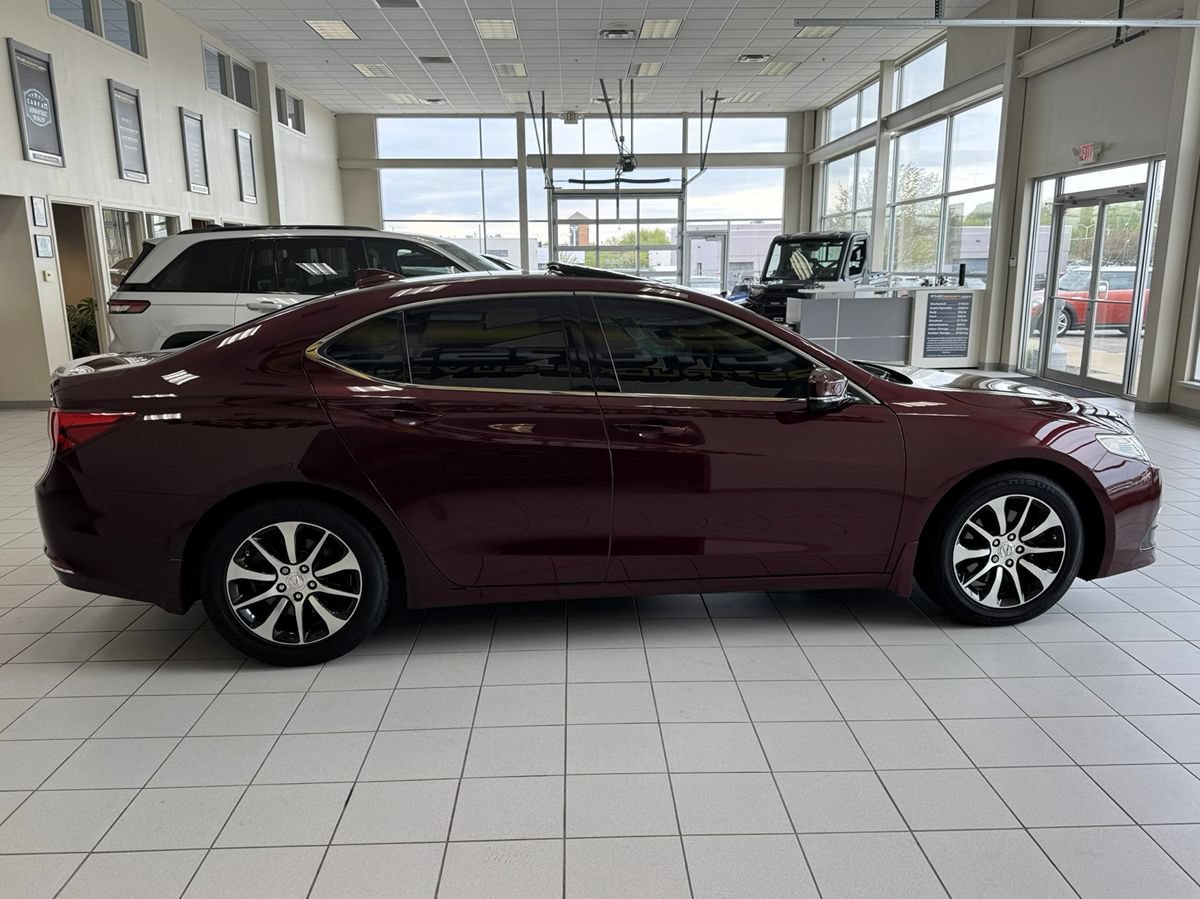 Used 2016 Acura TLX FWD image 8