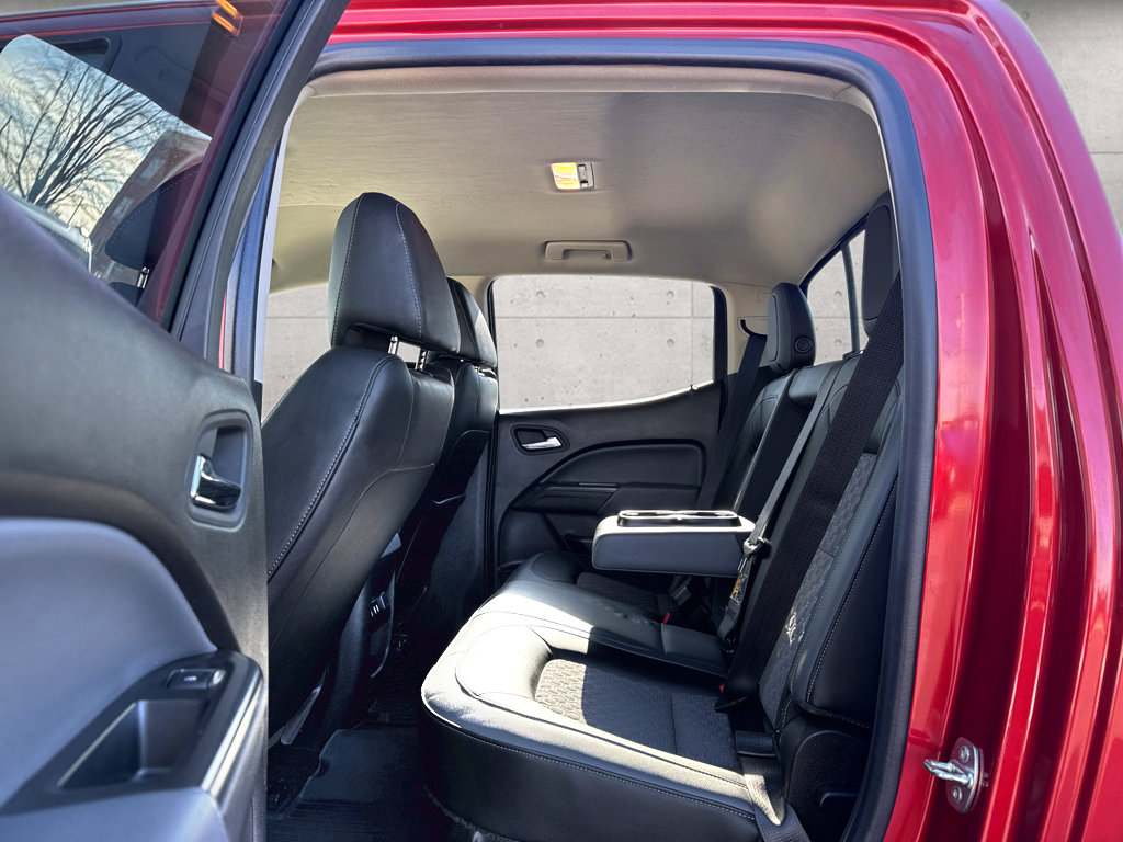 Used 2016 Chevrolet Colorado Z71 image 9