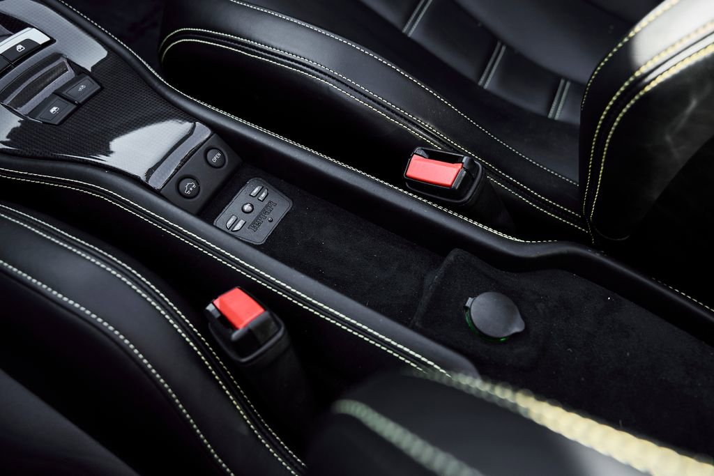 Used 2015 Ferrari 458 Spider RWD image 64