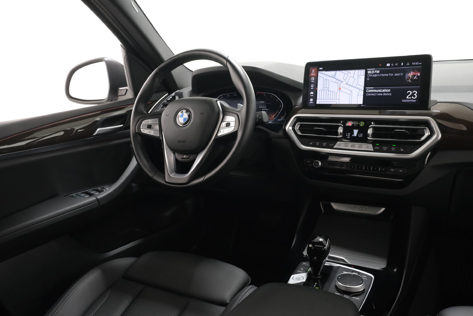 Used 2024 BMW X3 xDrive30i w/ Premium Package w/ZPA AWD/4WD image 10