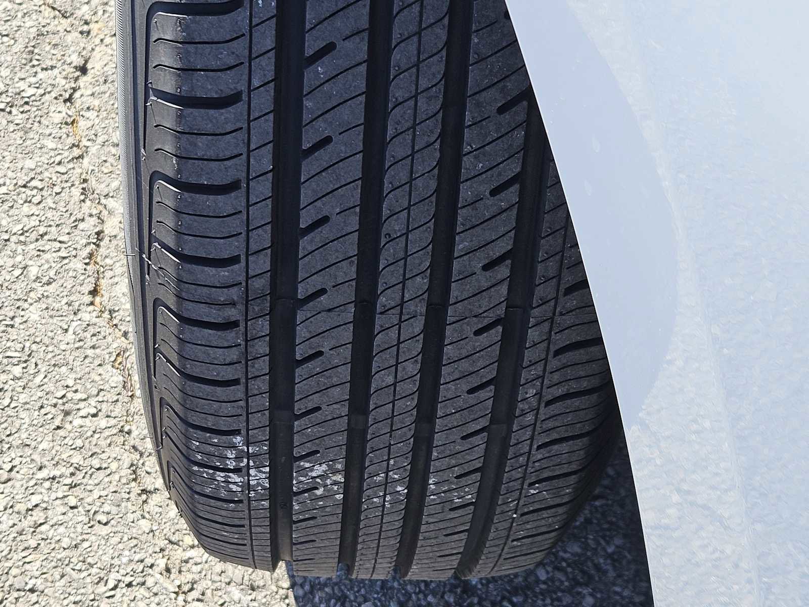 Used 2021 Chevrolet Equinox LT image 10