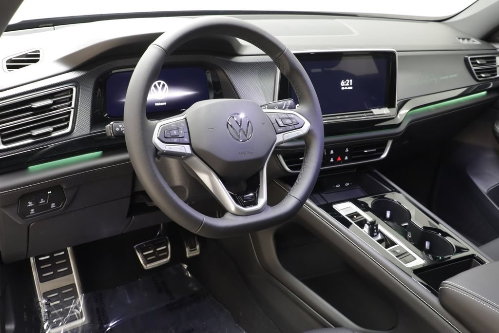 New 2026 Volkswagen Atlas Cross Sport SEL Premium R-Line AWD/4WD image 8