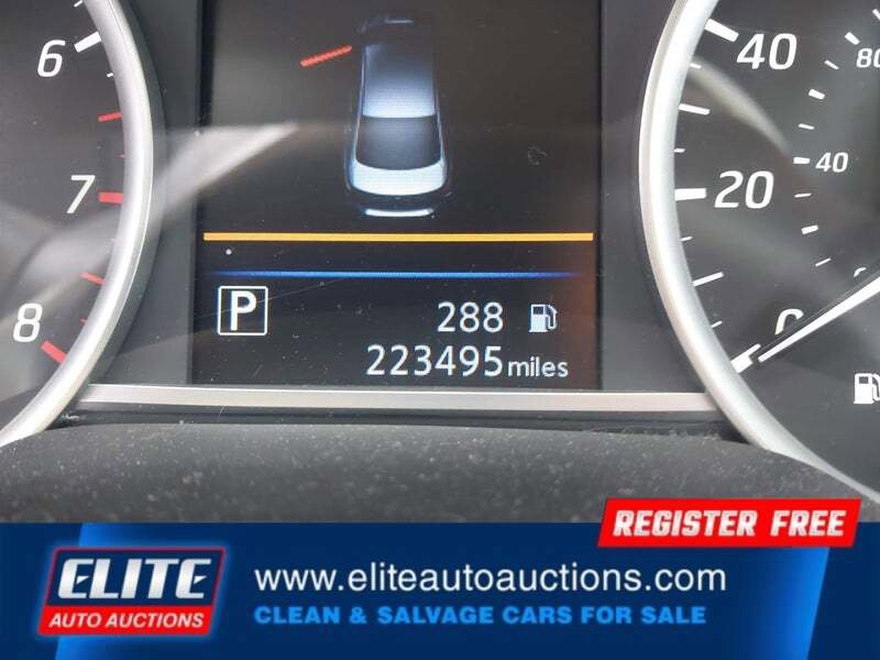 Used 2019 Nissan Sentra SV image 29