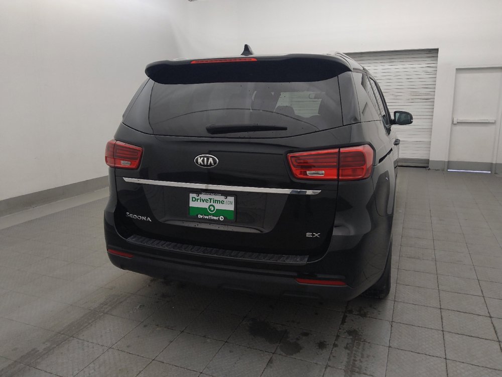 Used 2019 Kia Sedona EX FWD image 7
