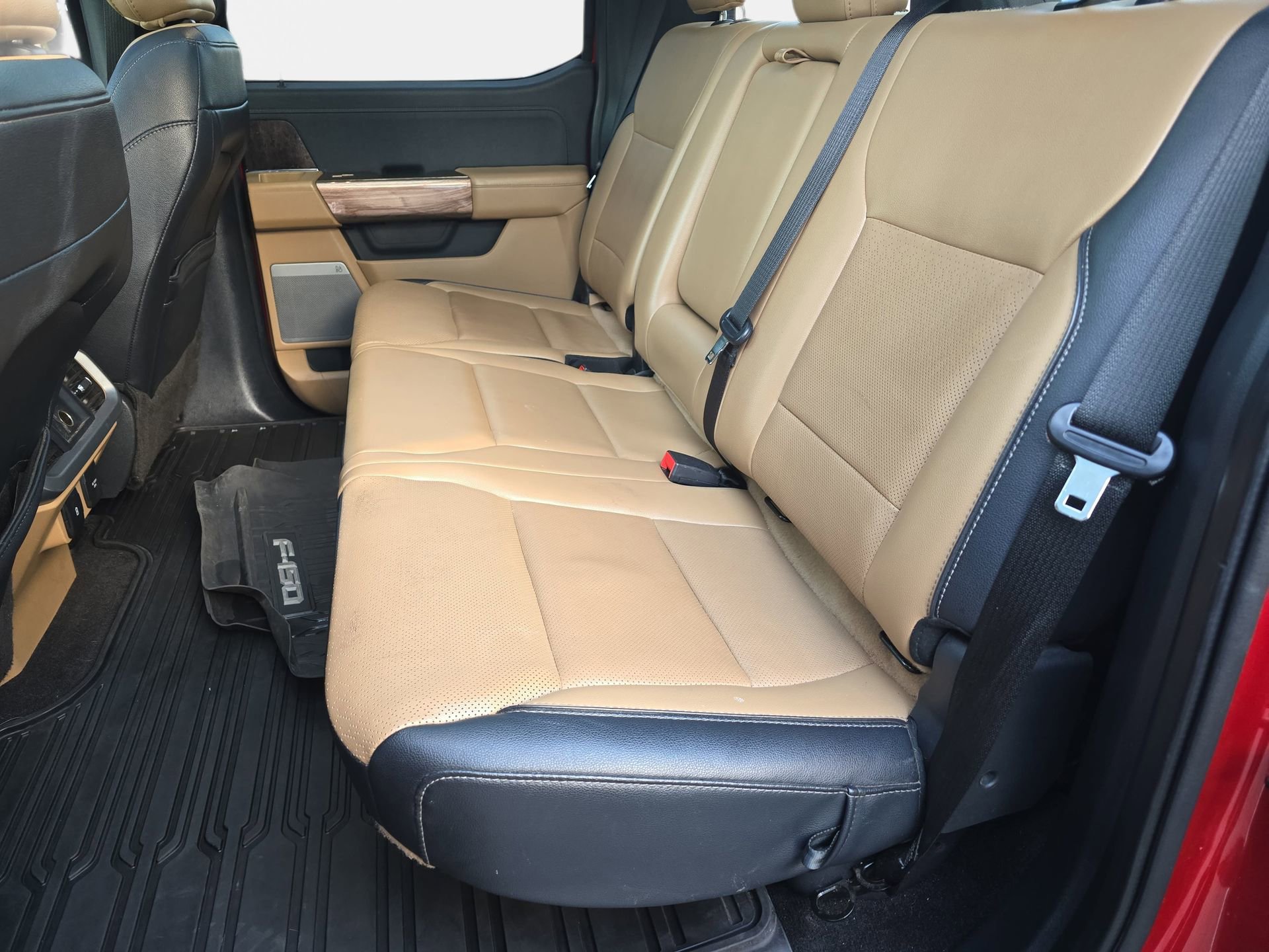 Used 2021 Ford F150 Lariat w/ Equipment Group 502A High AWD/4WD image 13