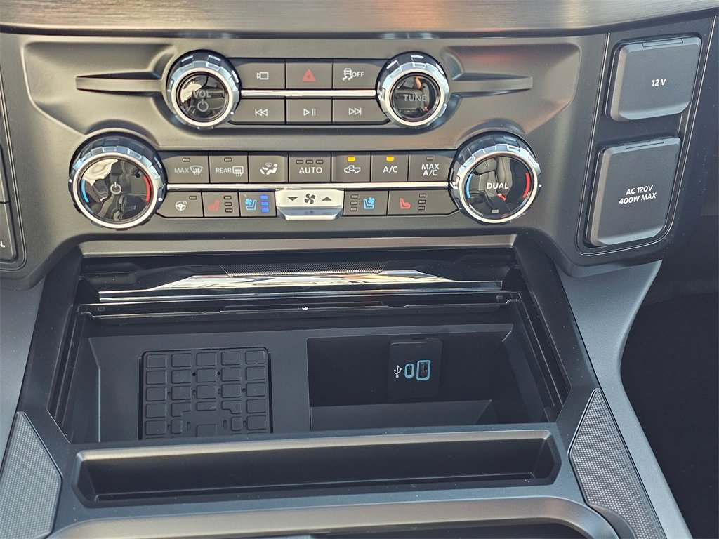 New 2026 Ford F250 Lariat image 32