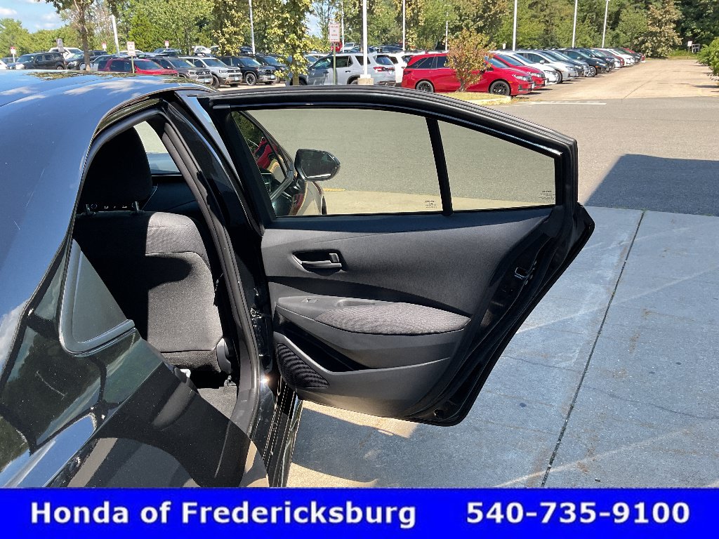 Used 2024 Toyota Corolla LE FWD image 18