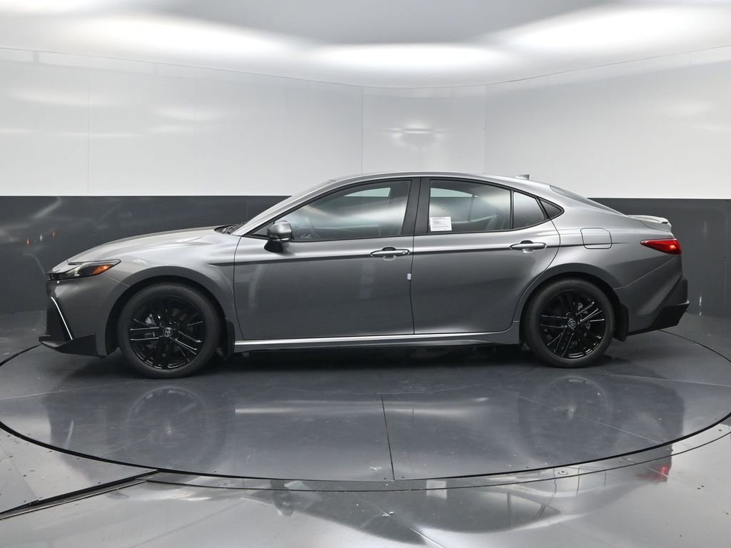 New 2026 Toyota Camry SE image 3
