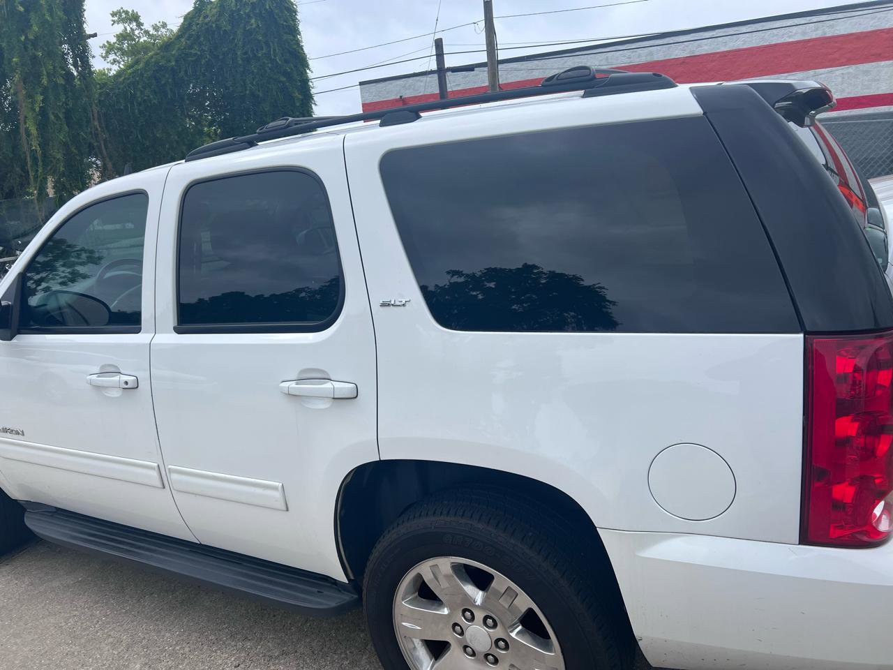 Used 2013 GMC Yukon SLT RWD image 6
