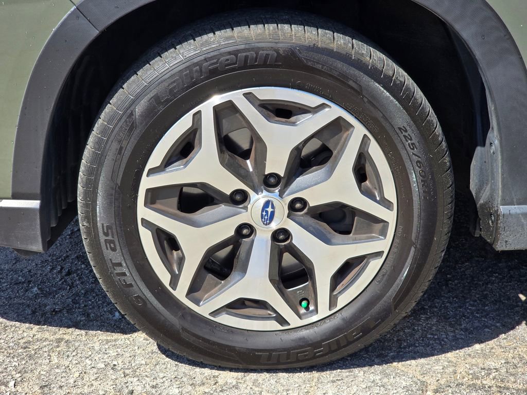 Used 2021 Subaru Forester Premium AWD/4WD image 12
