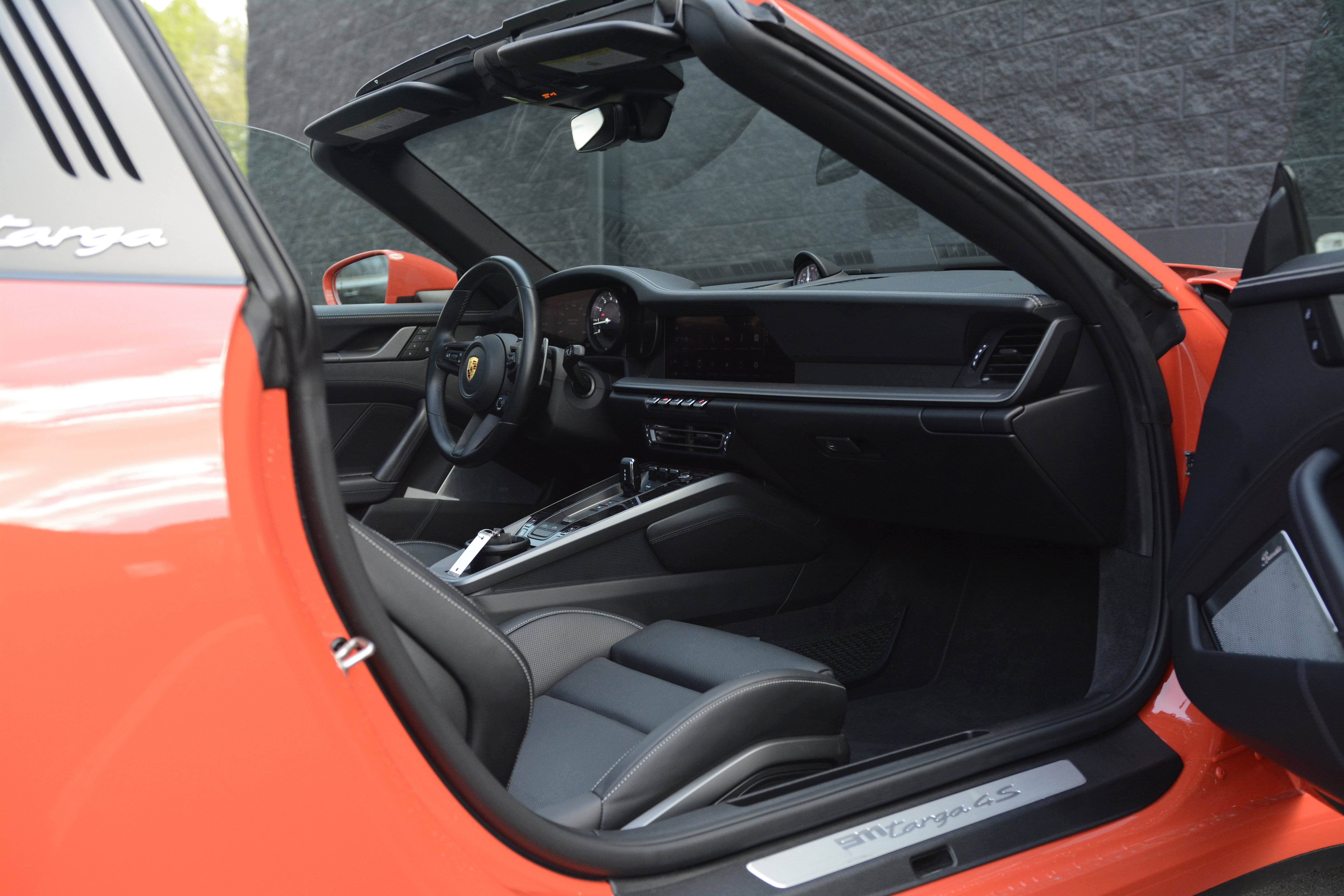 Certified 2022 Porsche 911 Targa 4S image 30