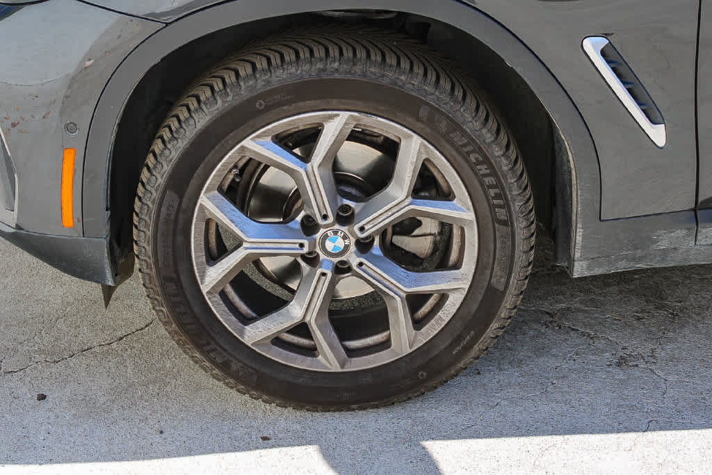 Used 2023 BMW X3 xDrive30i w/ Convenience Package AWD/4WD image 5