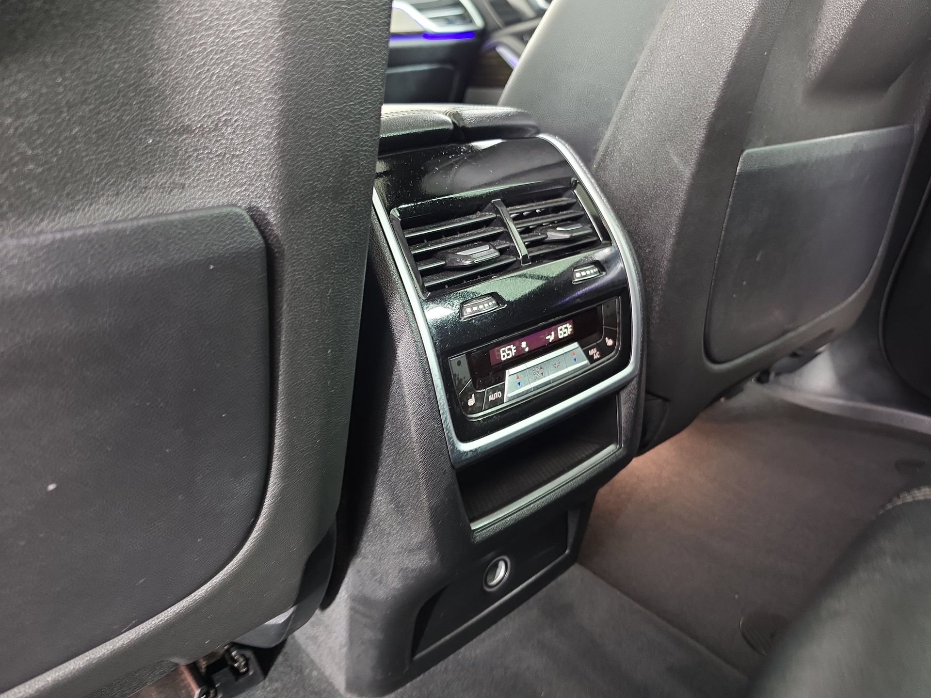 Used 2020 BMW X5 sDrive40i w/ Premium Package RWD image 41