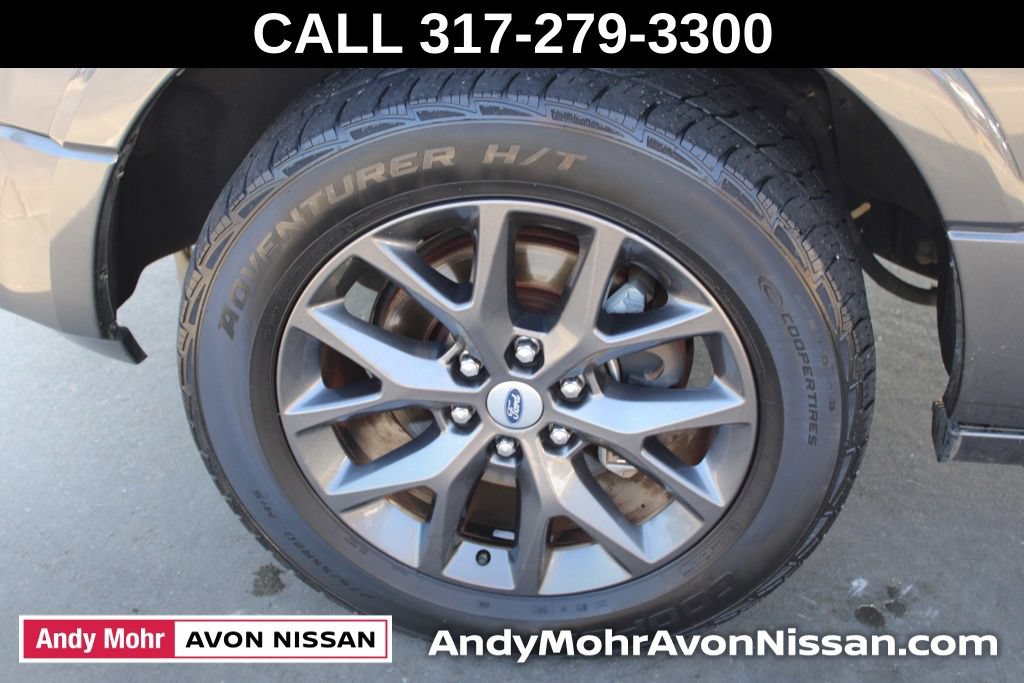 Used 2017 Ford Expedition EL Limited w/ Equipment Group 301A AWD/4WD image 13