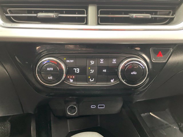Used 2024 Chevrolet Trax LT w/ Driver Confidence Package FWD image 13