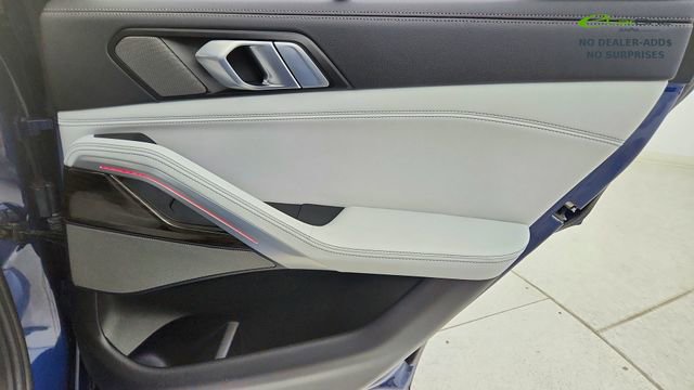 Used 2023 BMW X6 xDrive40i w/ Executive Package AWD/4WD image 28