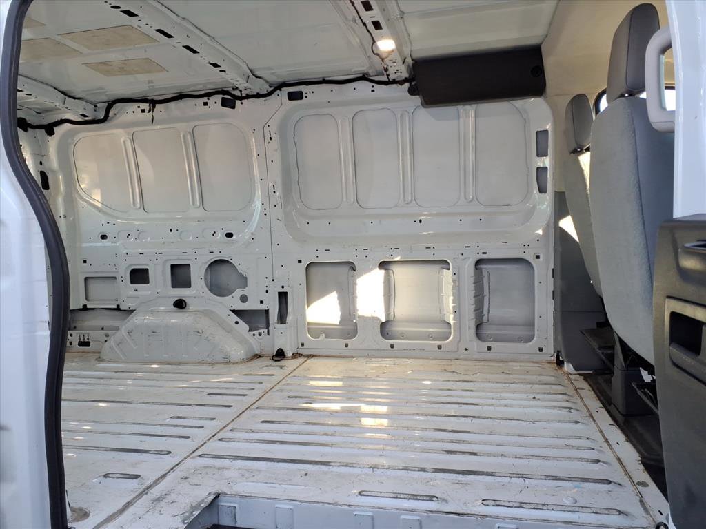 Used 2018 Ford Transit 250 130 Low Roof image 6