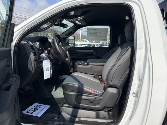 New 2026 RAM 5500 Tradesman w/ Chrome Appearance Group image 43