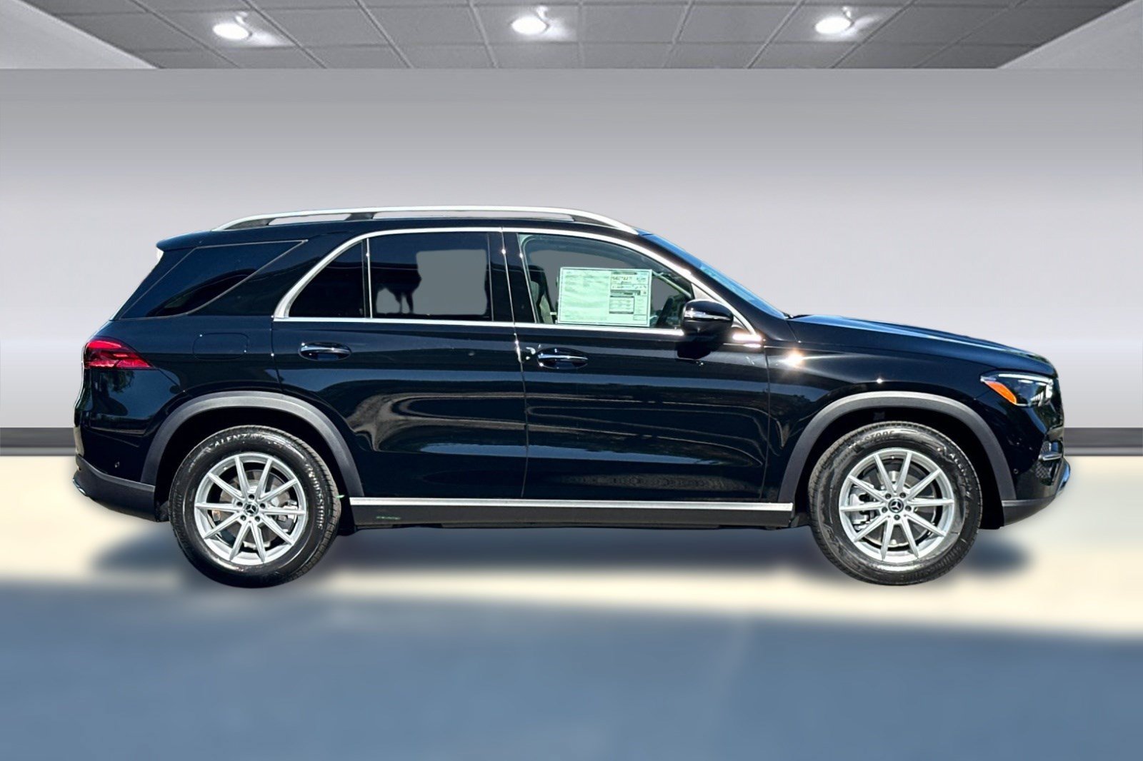 New 2026 Mercedes-Benz GLE 450e 4MATIC image 7