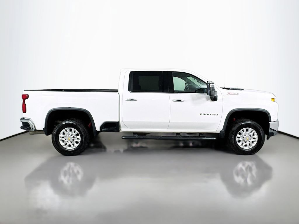 Used 2021 Chevrolet Silverado 2500 LTZ w/ Z71 Off-Road Package AWD/4WD image 4