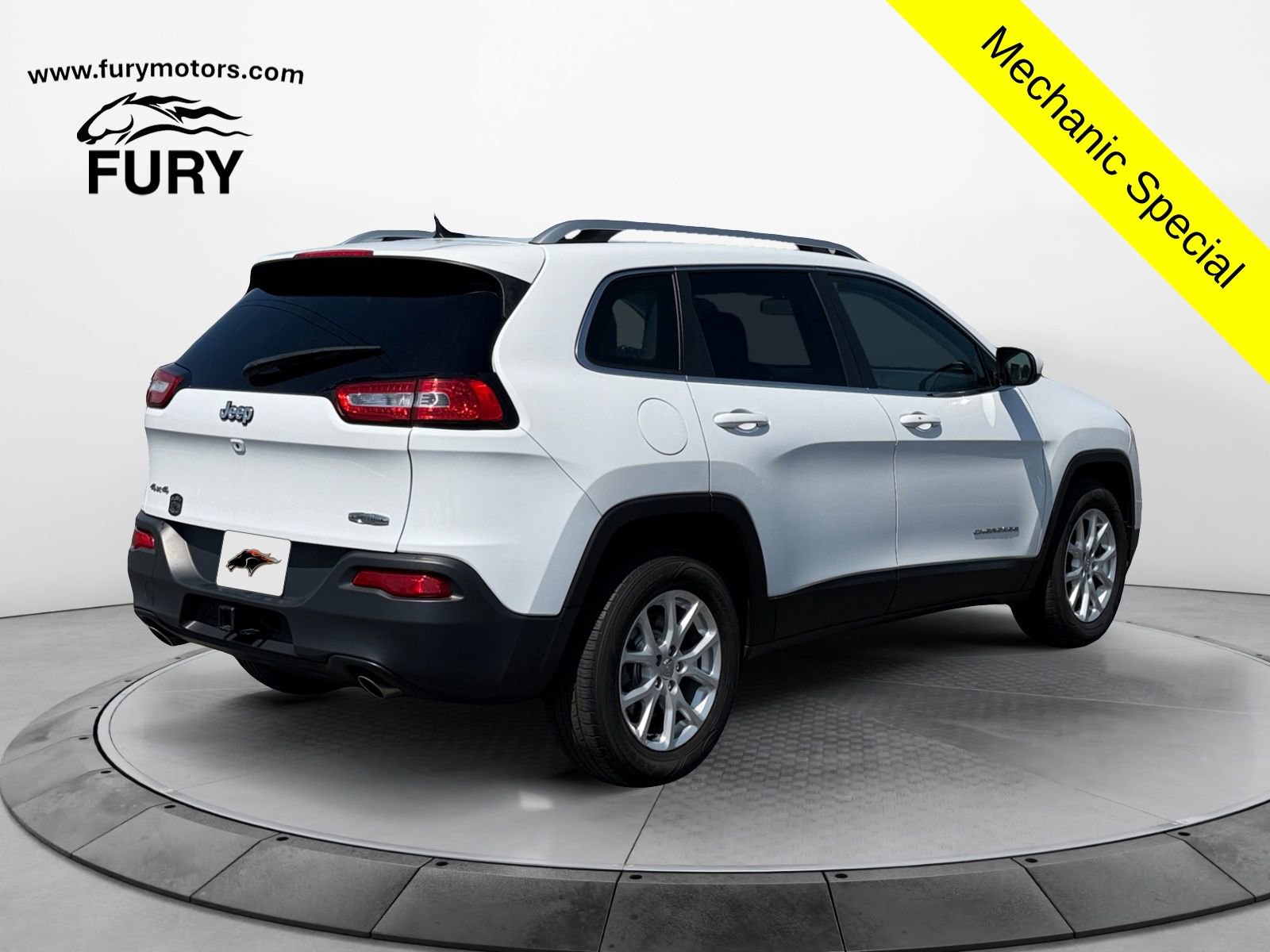 Used 2014 Jeep Cherokee Latitude w/ Comfort/Convenience Group AWD/4WD image 3