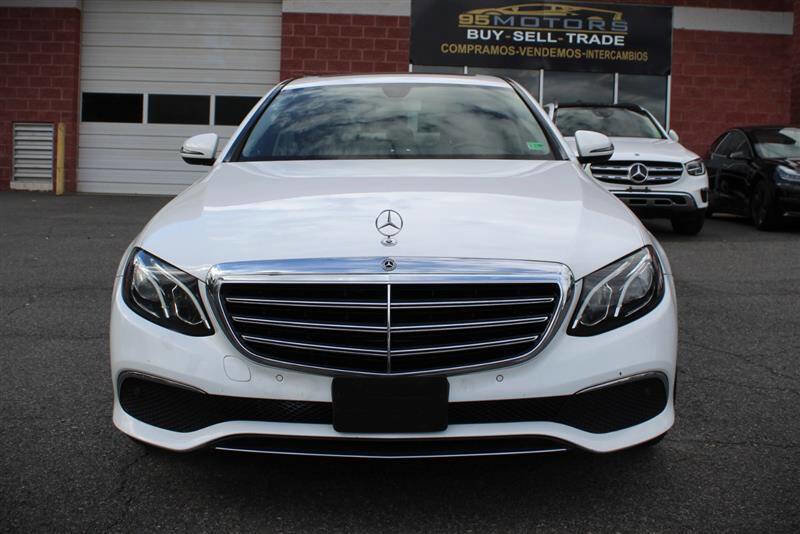 Used 2017 Mercedes-Benz E 300 image 8