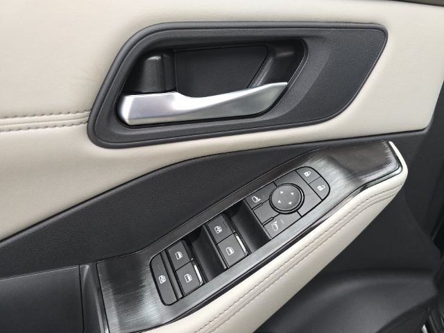 New 2026 Nissan Rogue Dark Armor FWD image 28