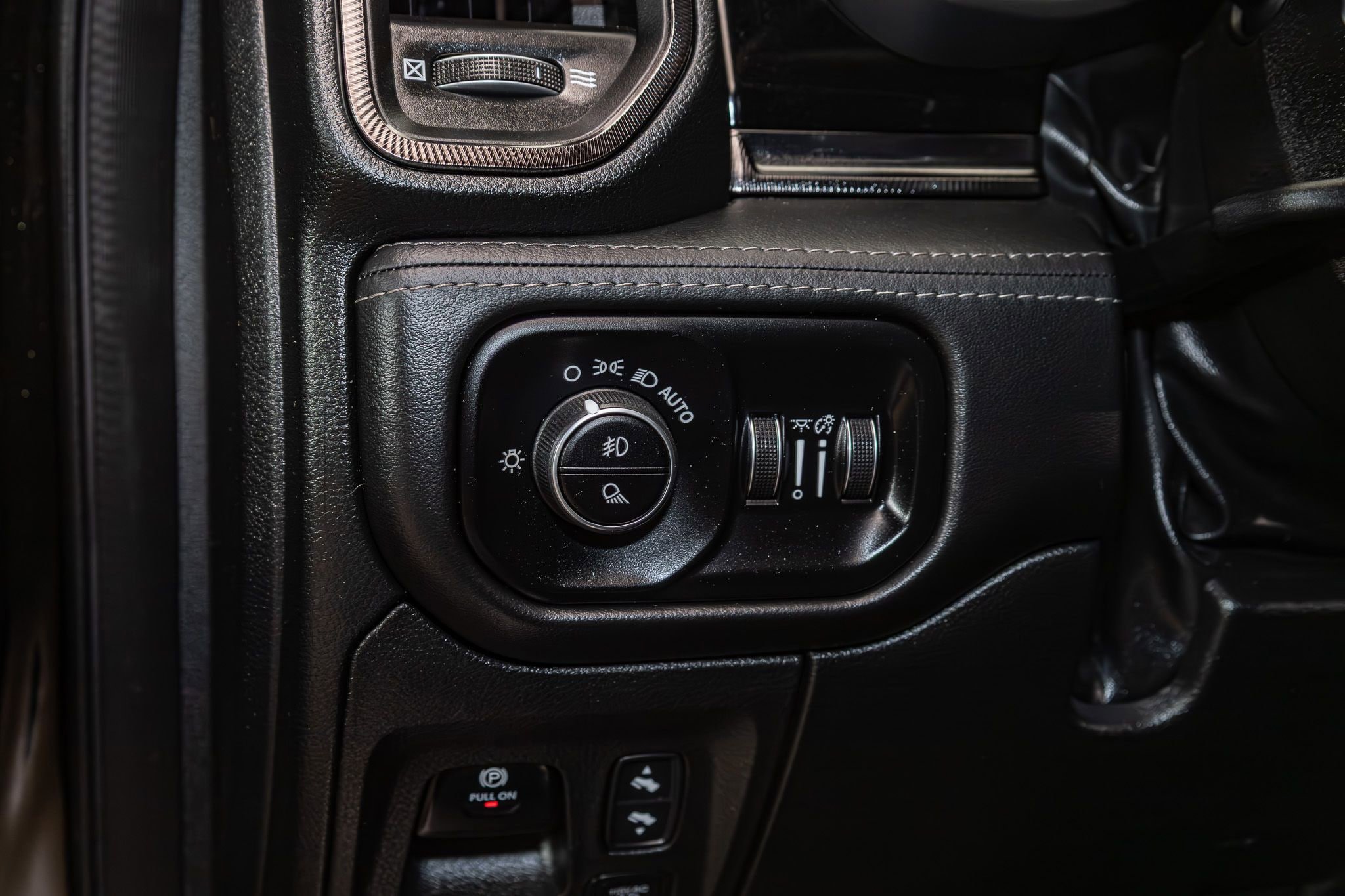 Used 2025 RAM 1500 RHO w/ RHO Level 1 Equipment Group AWD/4WD image 17
