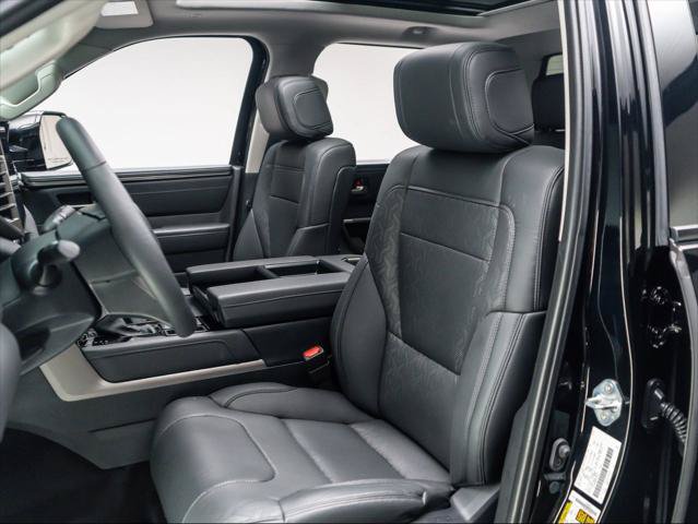 Used 2024 Toyota Tundra Limited AWD/4WD image 15