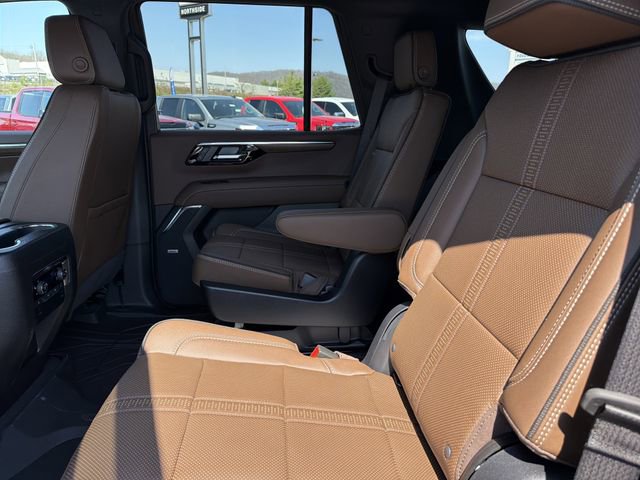 New 2026 Chevrolet Tahoe High Country AWD/4WD image 13