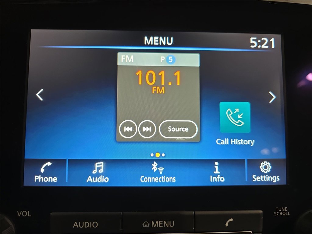 Used 2023 Nissan Frontier SV w/ Technology Package image 24