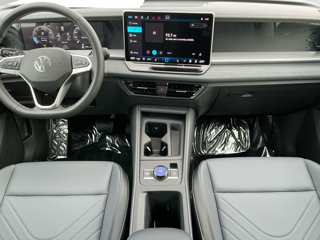 New 2026 Volkswagen Tiguan SE AWD/4WD image 10