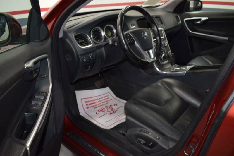 Used 2012 Volvo S60 T5 FWD image 8