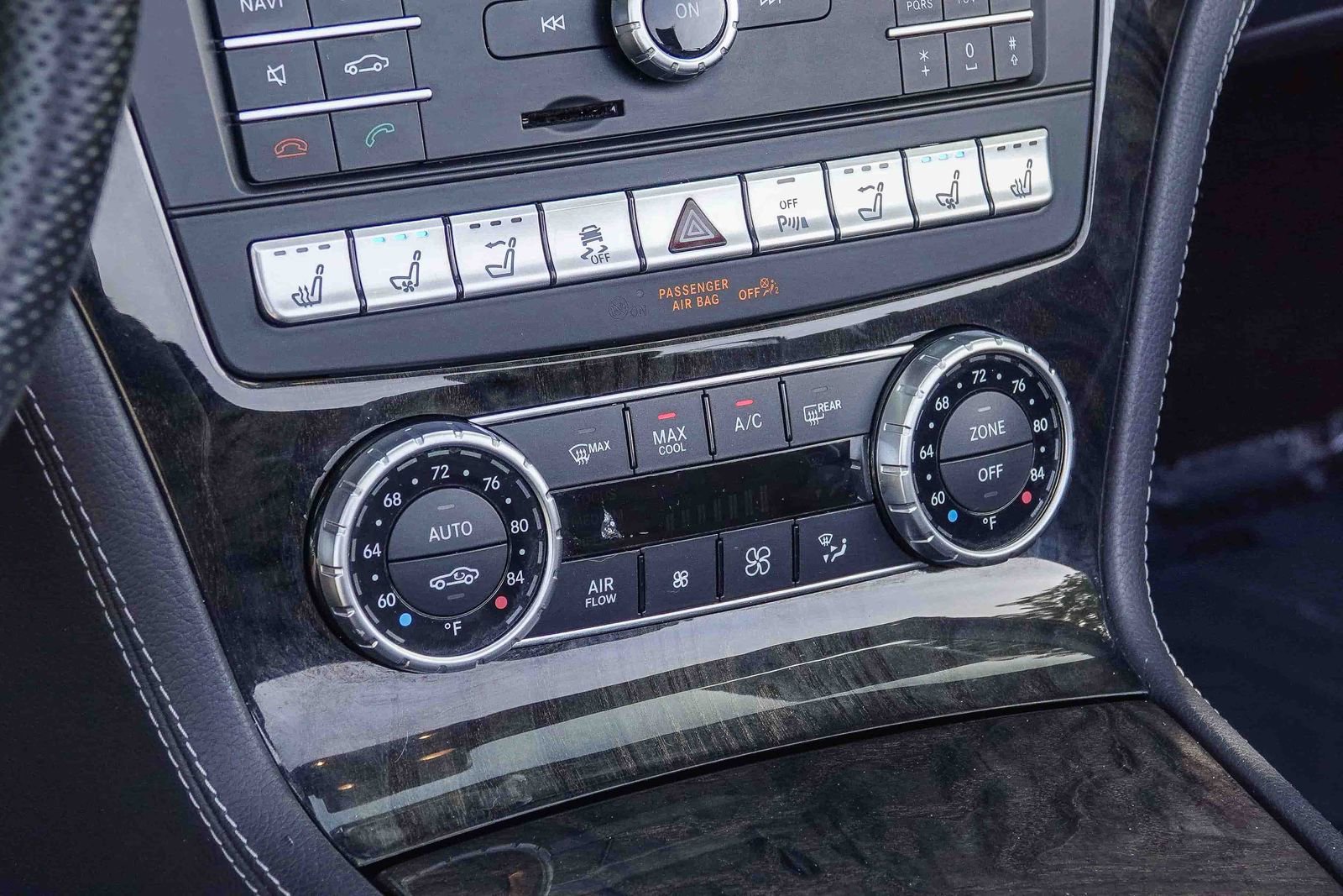 Used 2018 Mercedes-Benz SL 450 image 24