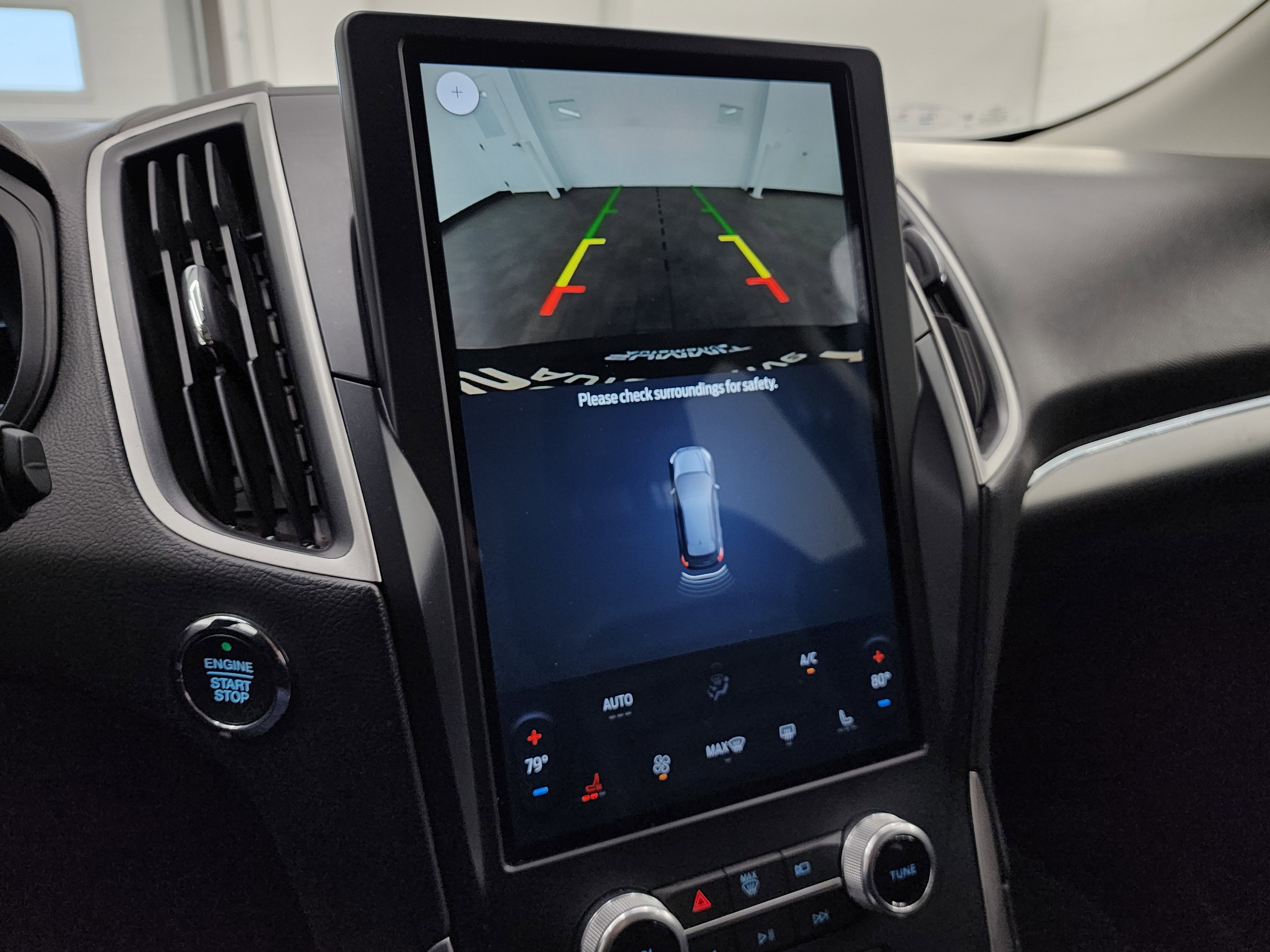 Used 2022 Ford Edge SEL image 14