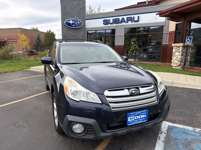 Used 2014 Subaru Outback 2.5i Premium AWD/4WD image 2