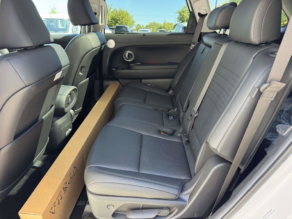 New 2027 Hyundai Palisade Limited AWD/4WD image 17