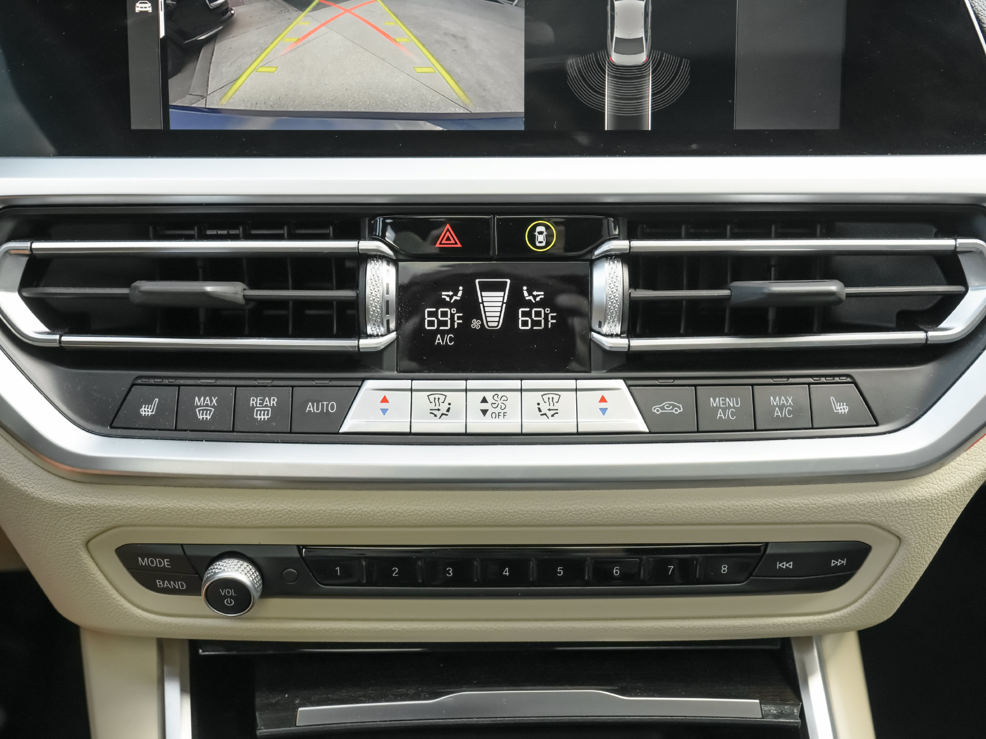 Used 2022 BMW 330i Sedan w/ Driving Assistance Package RWD image 19