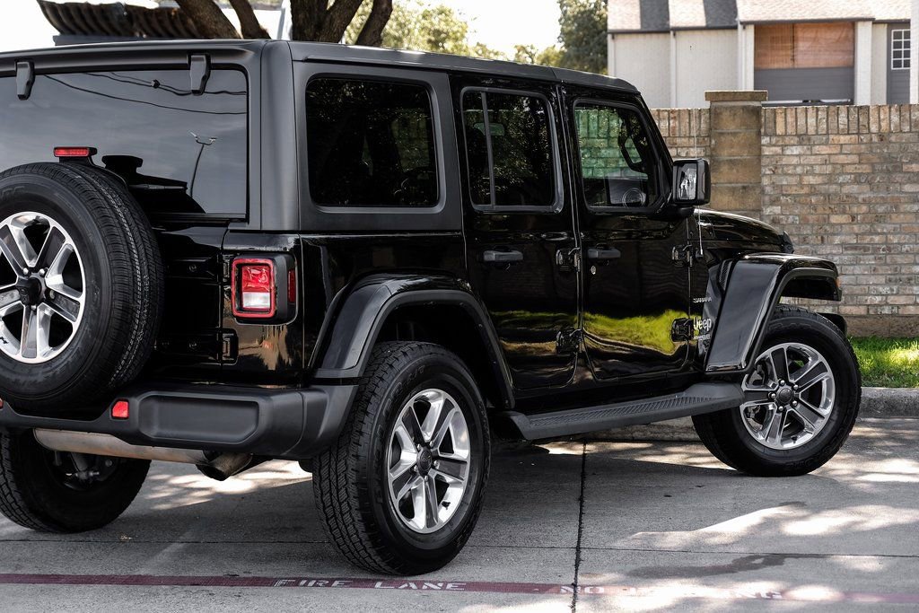 Used 2020 Jeep Wrangler Unlimited Sahara image 17