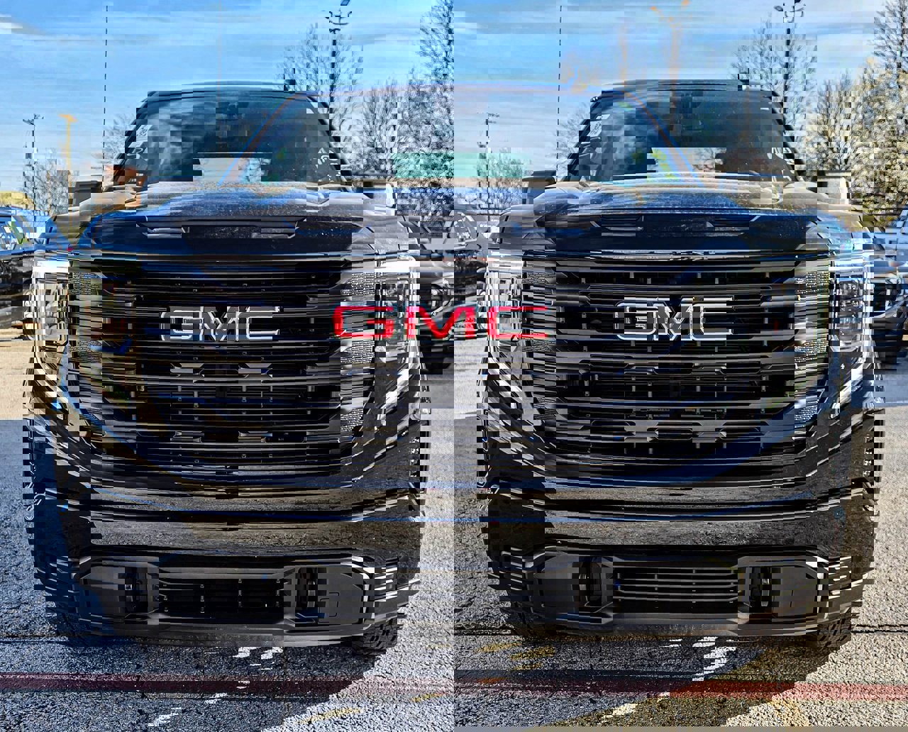 Used 2024 GMC Sierra 1500 Pro w/ Graphite Edition video 2