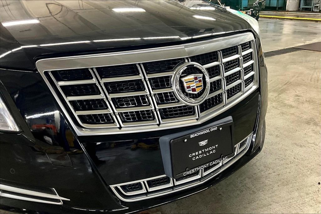 Used 2015 Cadillac XTS Luxury image 32