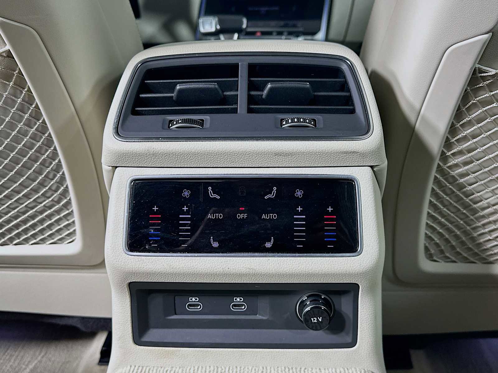 Certified 2025 Audi A6 3.0T Prestige w/ Prestige Package AWD/4WD image 24