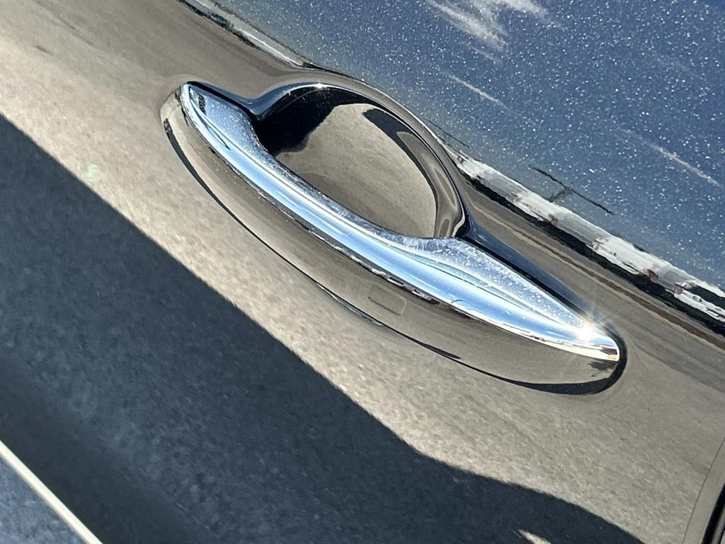 Used 2024 Genesis G80 2.5T image 14