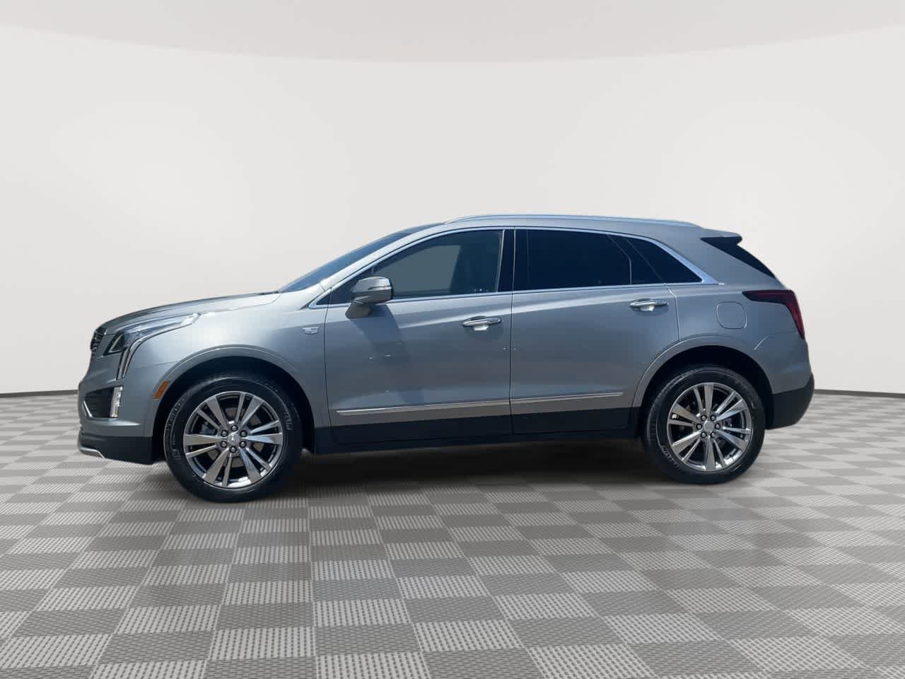 Certified 2024 Cadillac XT5 Premium Luxury FWD image 5