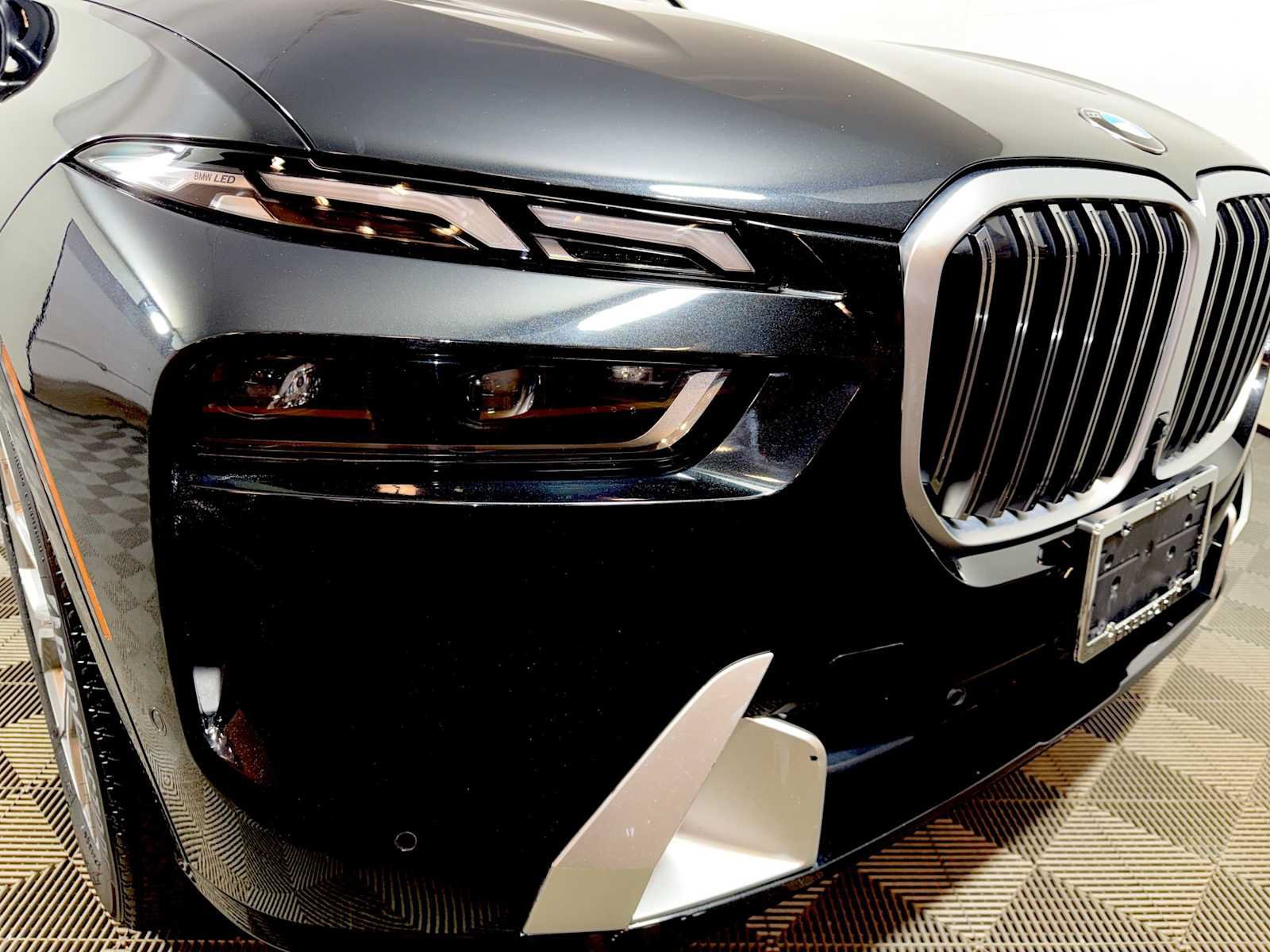 Used 2024 BMW X7 xDrive40i AWD/4WD image 26