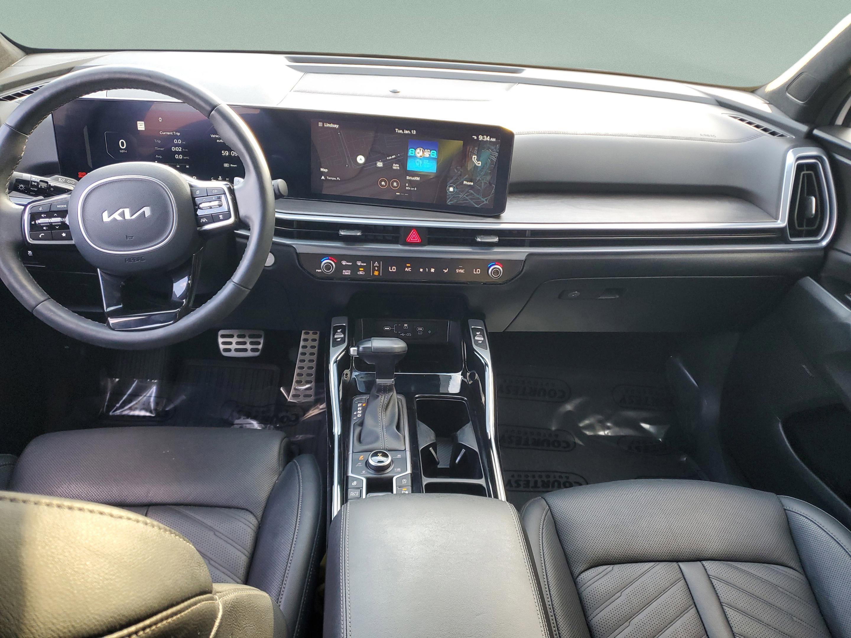 Certified 2024 Kia Sorento SX Prestige image 13