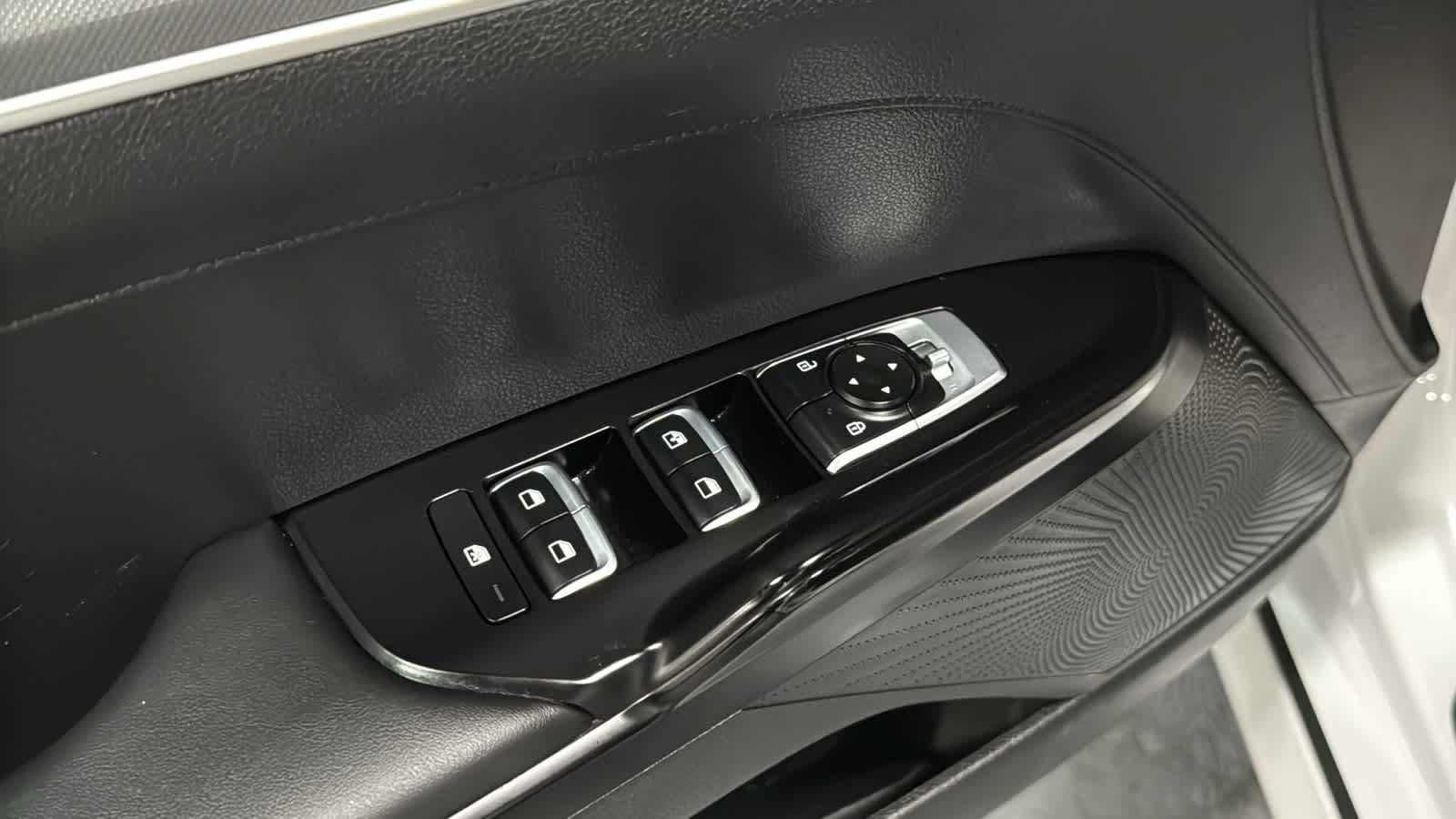 Used 2024 Kia K5 GT-Line w/ GT-Line Premium Package FWD image 24