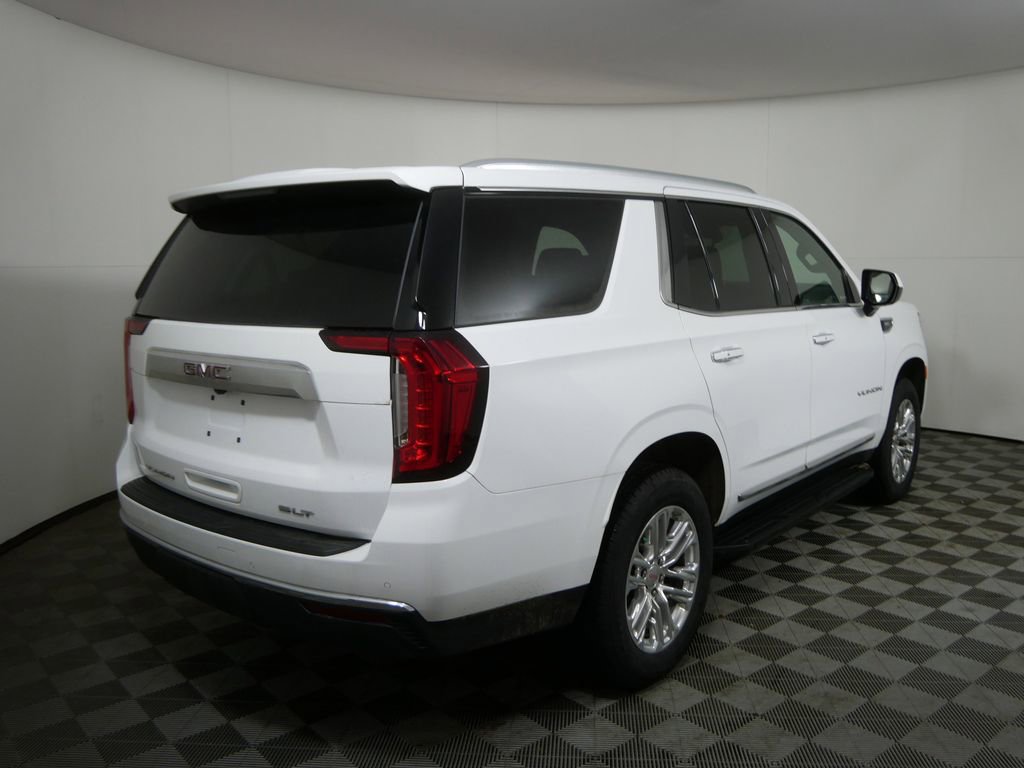 Used 2023 GMC Yukon SLT image 3