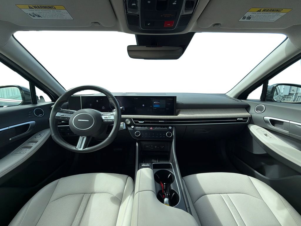 Certified 2025 Hyundai Sonata Limited image 14